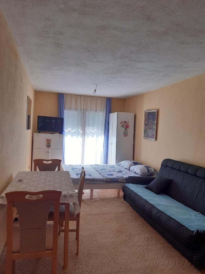 Apartman Aurelia Bihać Exteriör bild